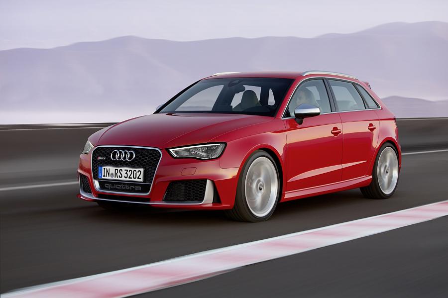  Audi RS3 Sportback 2015 года  (WW) (фото 5 из 38)